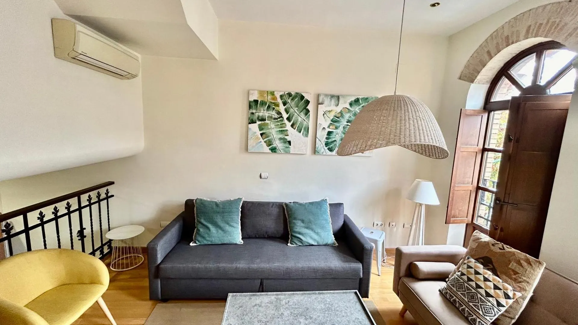 Charming 2 Bedroom Apartment At Sevilla City Center By Ocityzen Spain